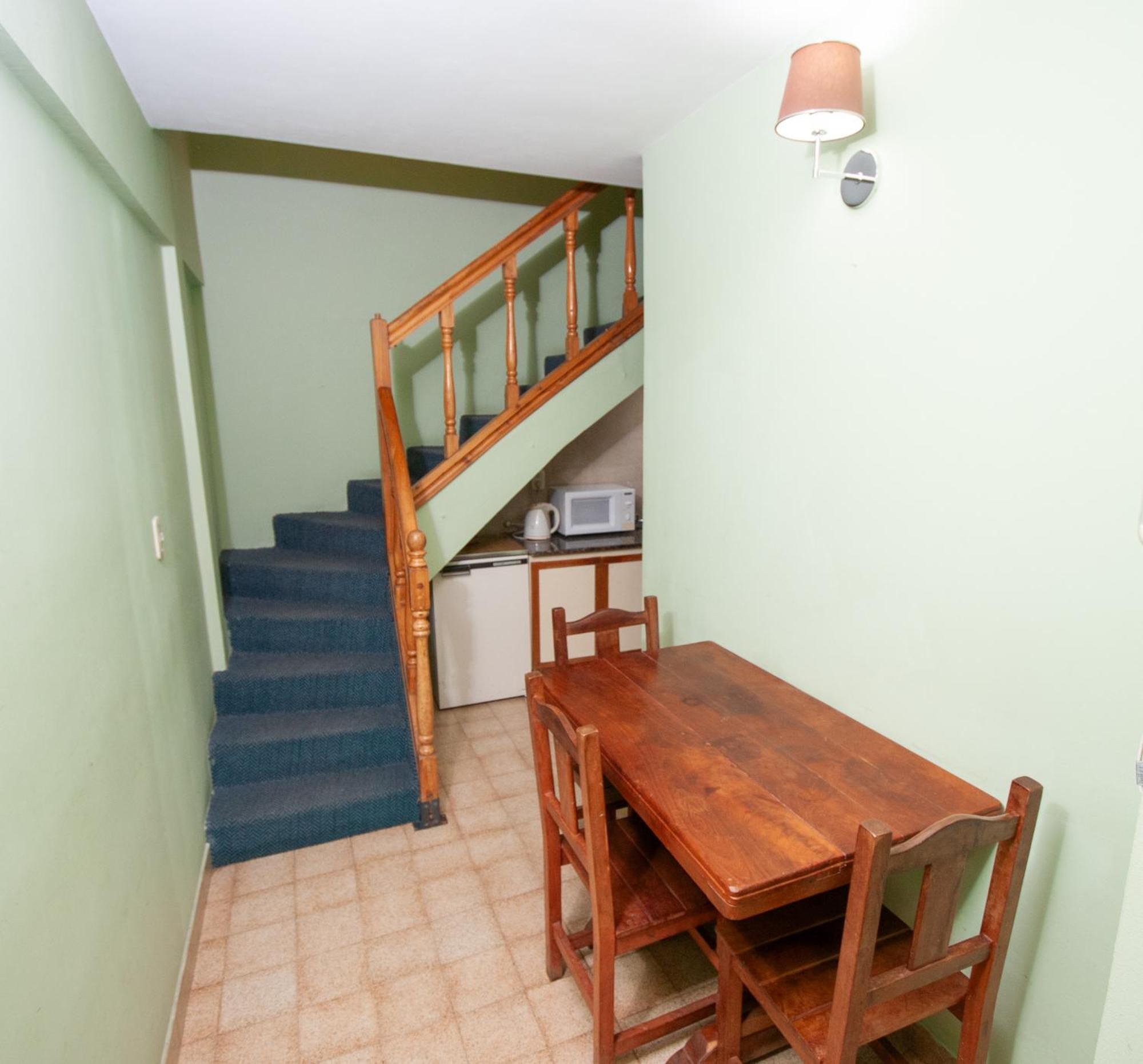 Hosteria Angelina Esquel Exterior foto